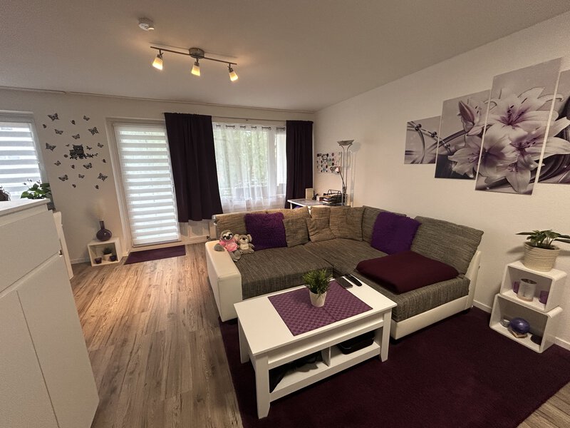 Schöne Eigentumswohnung zur Kapitalanlage - Wohnzimmer